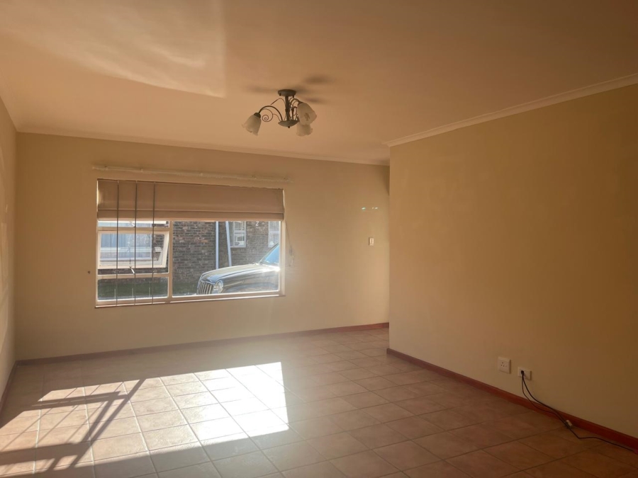1 Bedroom Property for Sale in Kabega Park Eastern Cape